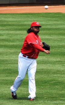 Cueto long tosses before the game