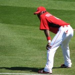 Phillips crouching before the game Phillips crouching before the game