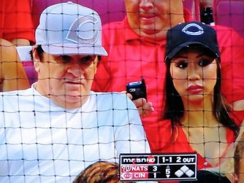 Pete Rose showing off his excellent taste in head-gear.