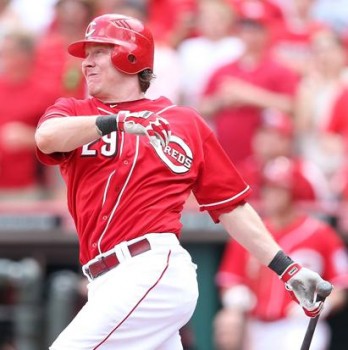 Ryan Hanigan hits a walk-off single