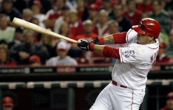 Dioner Navarro hitting against Milwaukee