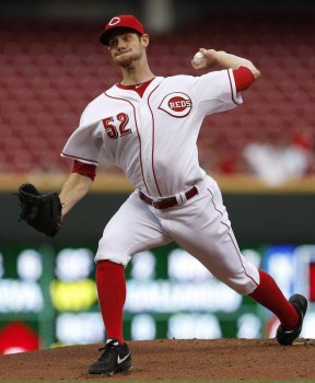 Tony Cingrani mowing down Marlins batters.