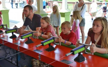 Cingrani plays a water gun battle against some kids at King's Island