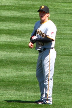 Gold glover Nate McLouth Gold glover Nate McLouth