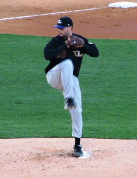 Cochran in the windup Cochran in the windup