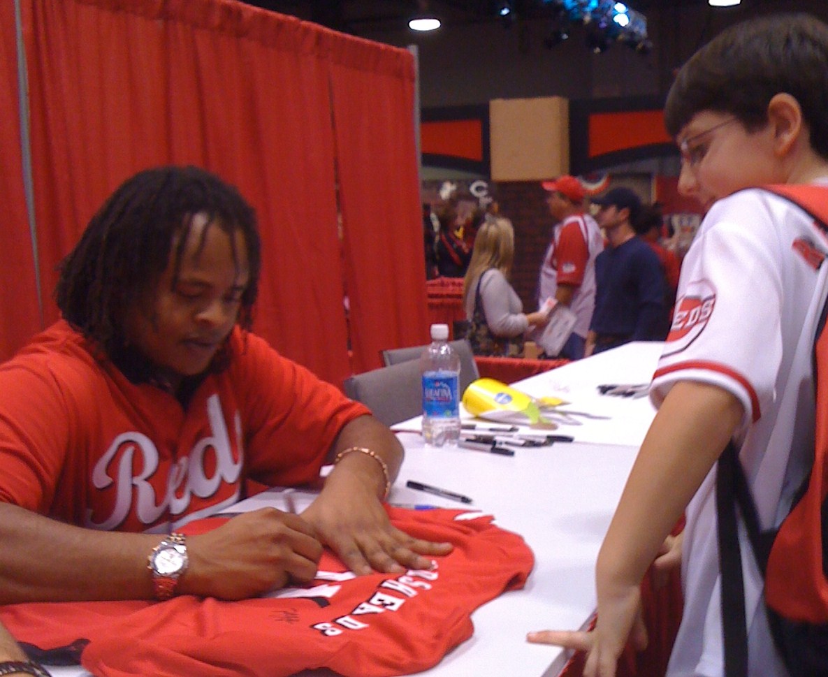 edinson_volquez_autograph edinson_volquez_autograph