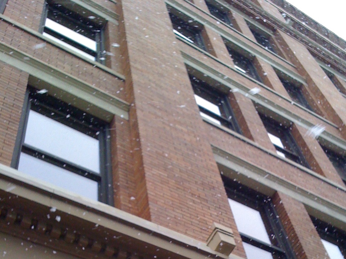snowing_in_cincy snowing_in_cincy